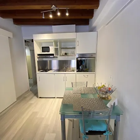 Ln Homes - San Marco Canal View *