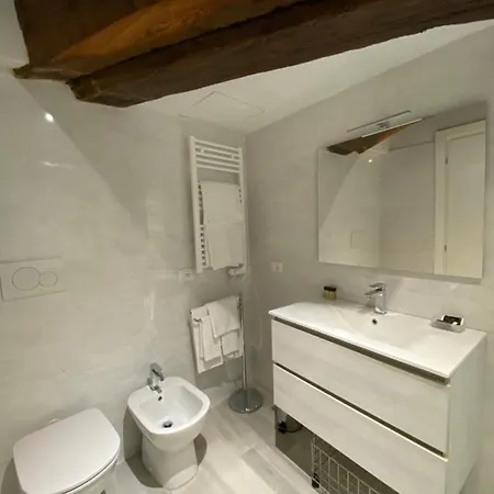 Ln Homes - San Marco Canal View *