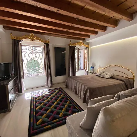 公寓 Ln Homes - San Marco Canal View