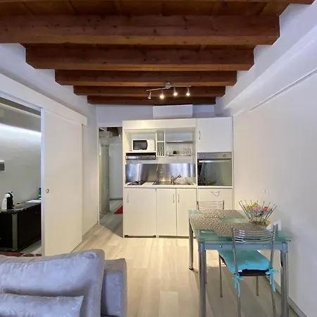 Ln Homes - San Marco Canal View * 베니스