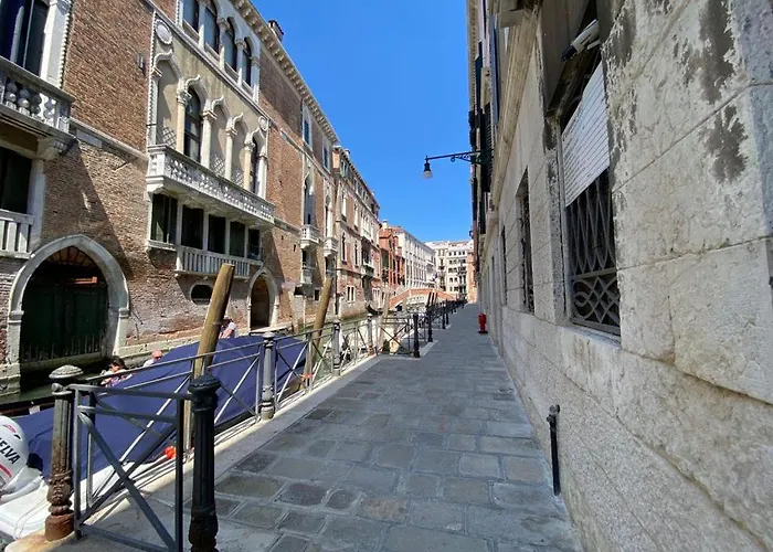 Ln Homes - San Marco Canal View Venecia