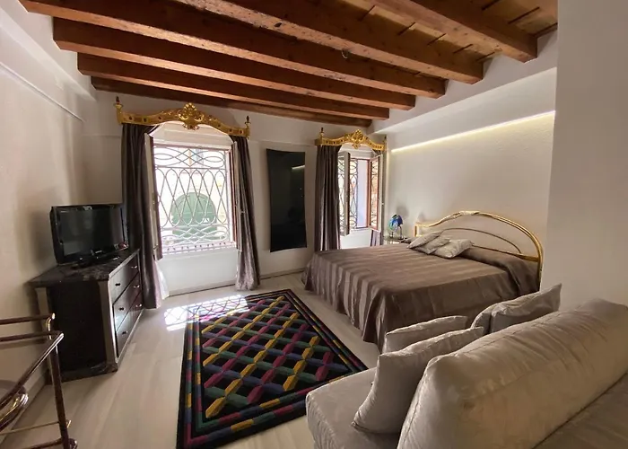 Appartement Ln Homes - San Marco Canal View